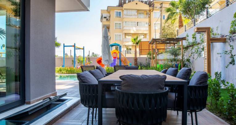 Complex close to Cleopatra beach