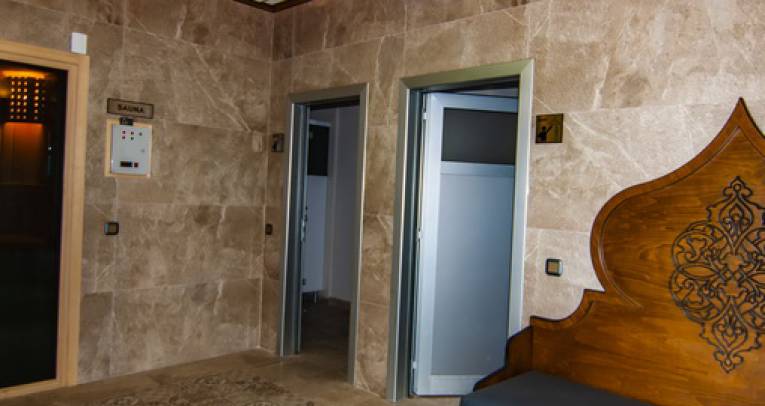 1- and 2-bedroom luxury apartments