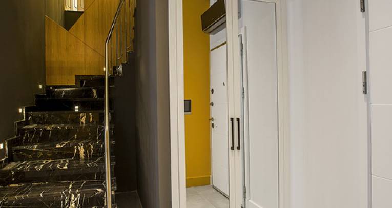 Apartments with hotel experience