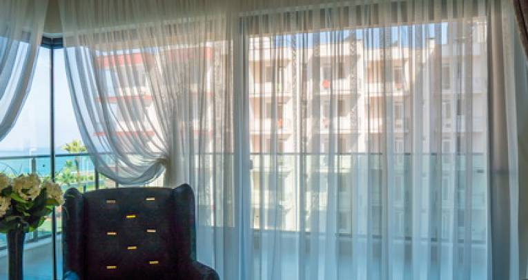 1- and 2-bedroom luxury apartments