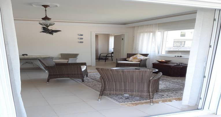 The Great nature view apartment in Oba