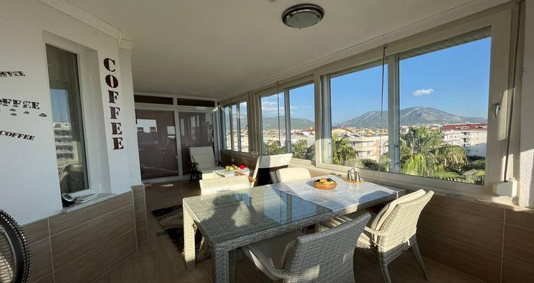 Apartment with sea view in Oba