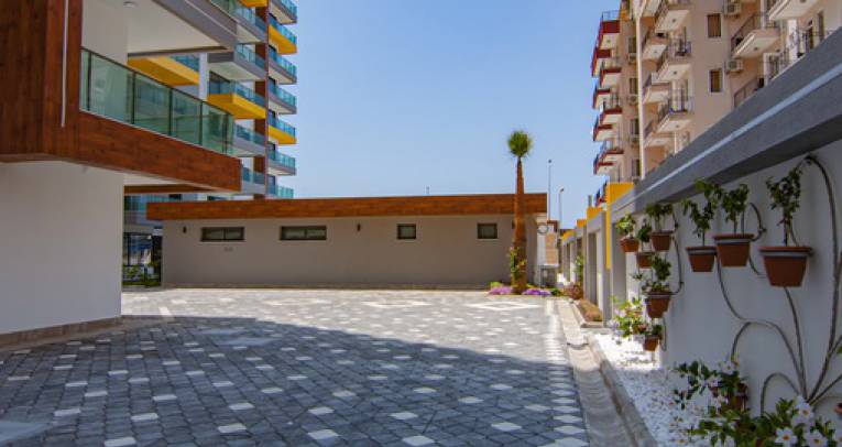 1- and 2-bedroom luxury apartments