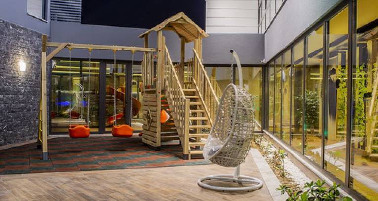 Apartments with hotel experience