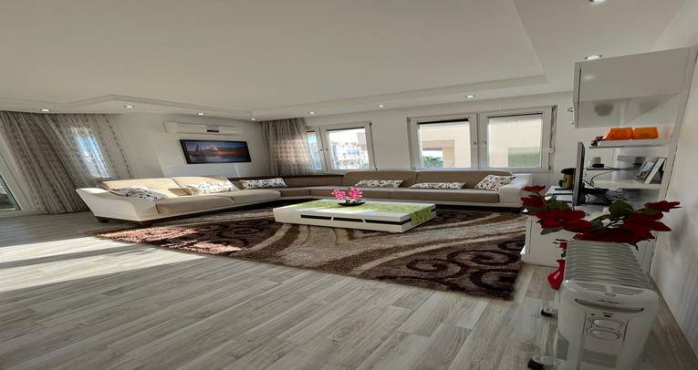 Apartment with sea view in Oba