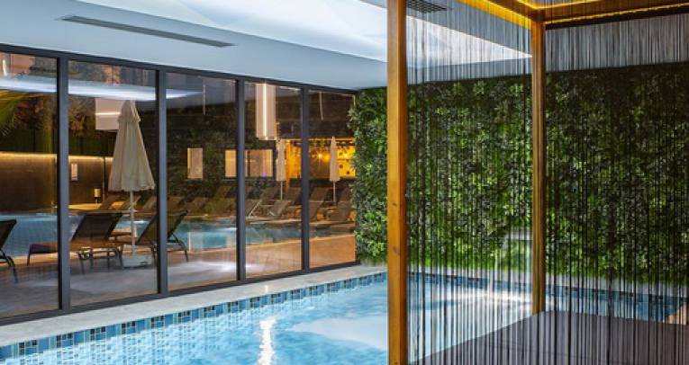 Apartments with hotel experience
