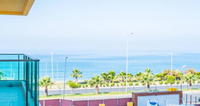 1- and 2-bedroom luxury apartments