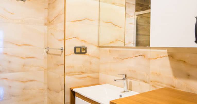 1- and 2-bedroom luxury apartments