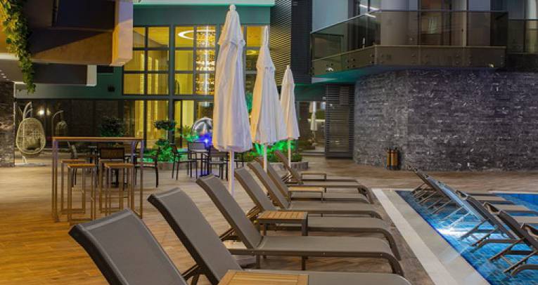 Apartments with hotel experience