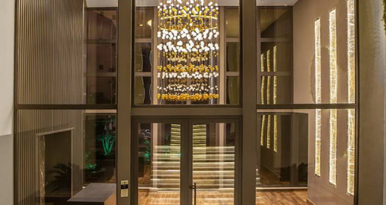 Apartments with hotel experience