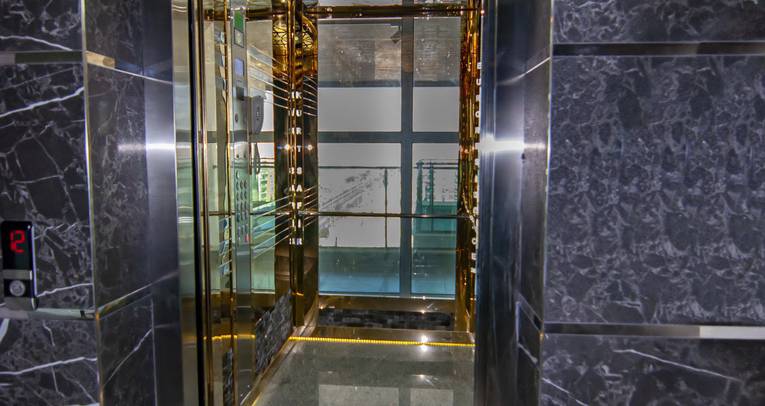 1- and 2-bedroom luxury apartments